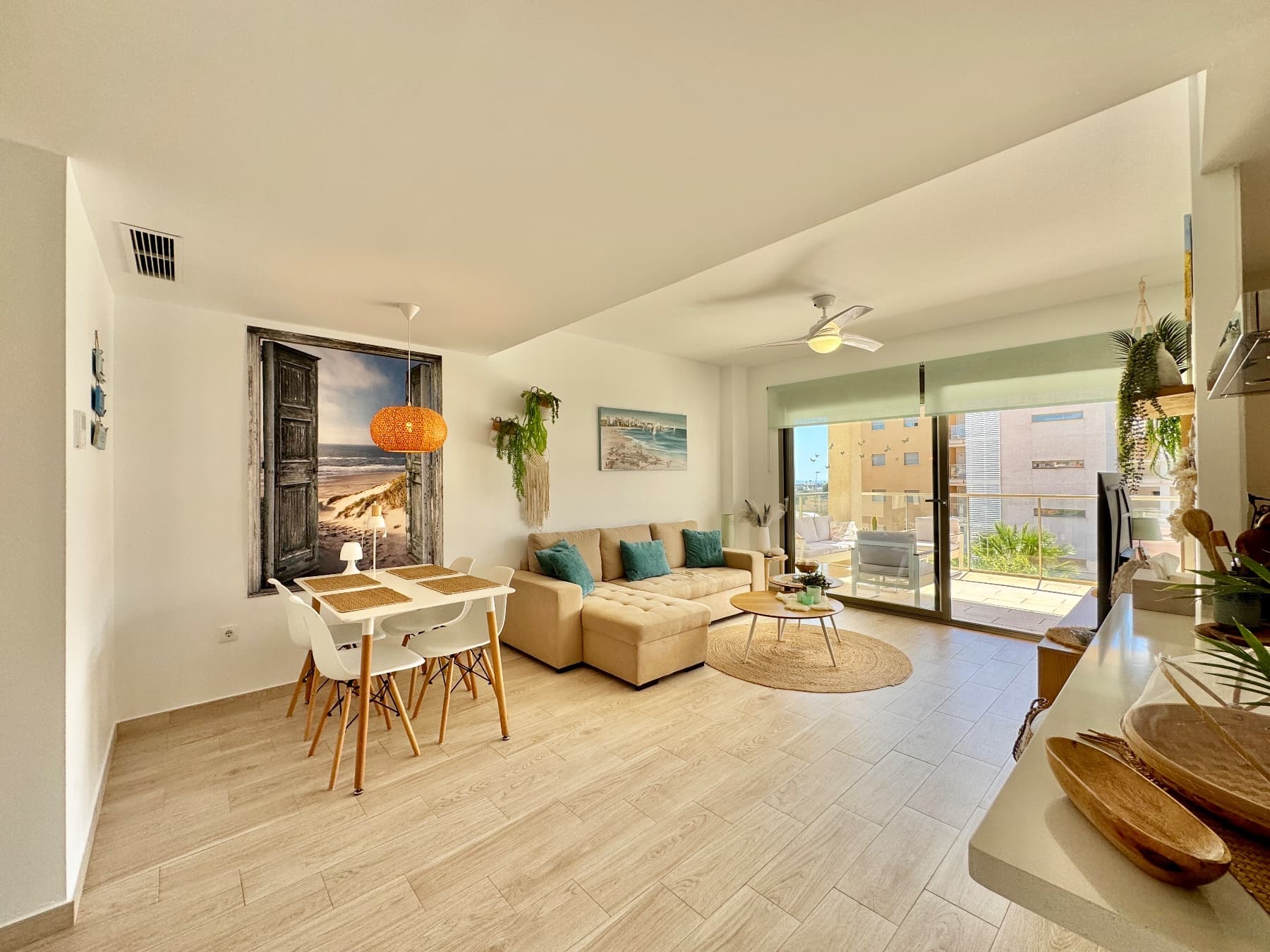 2 bed Middle Floor Apartment in Orihuela
