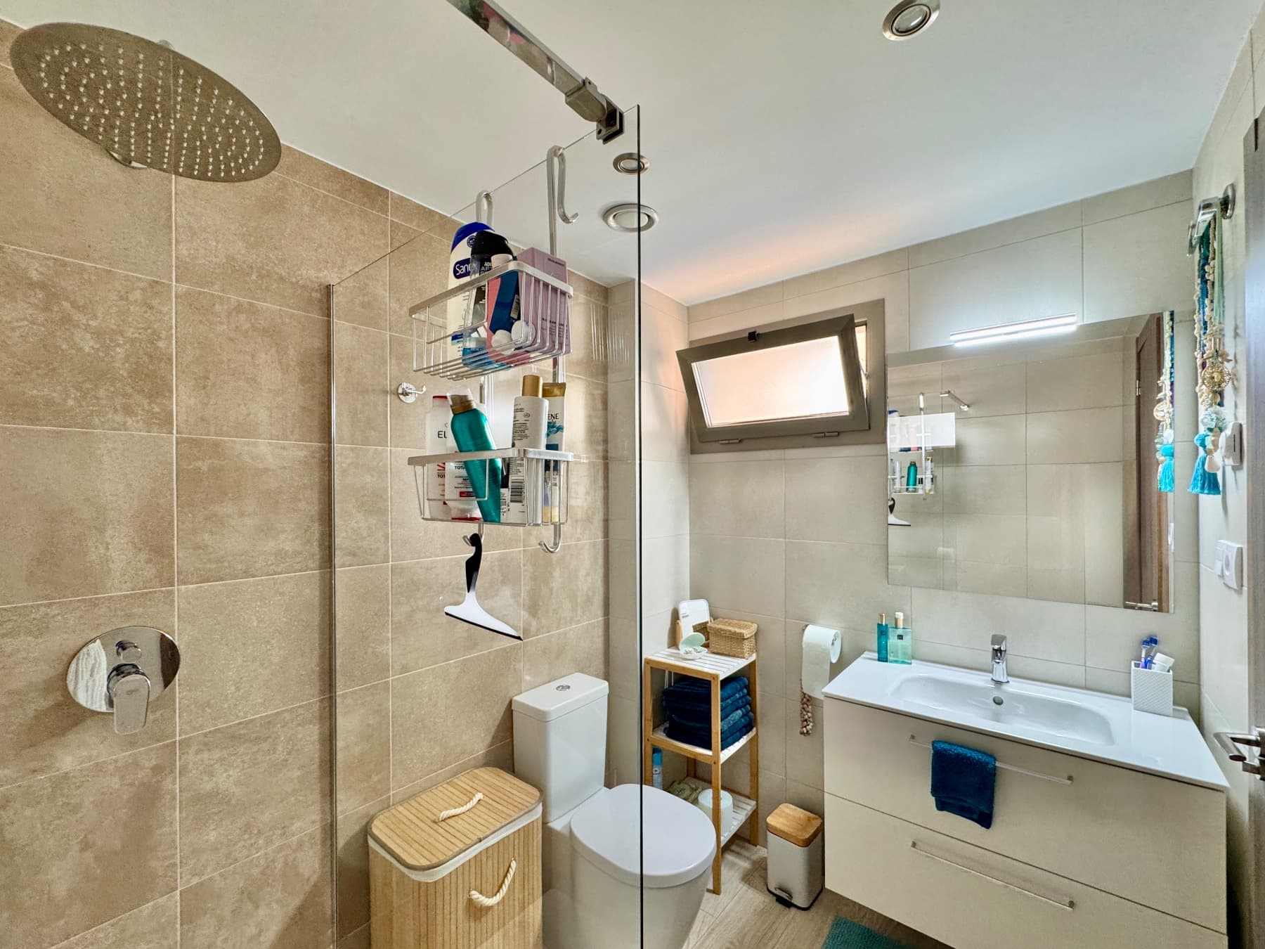 2 bed Middle Floor Apartment in Orihuela