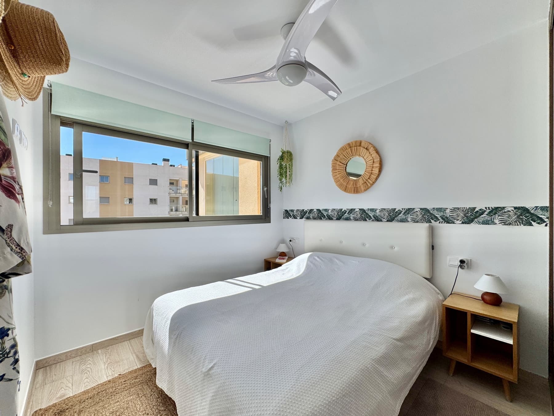 2 bed Middle Floor Apartment in Orihuela
