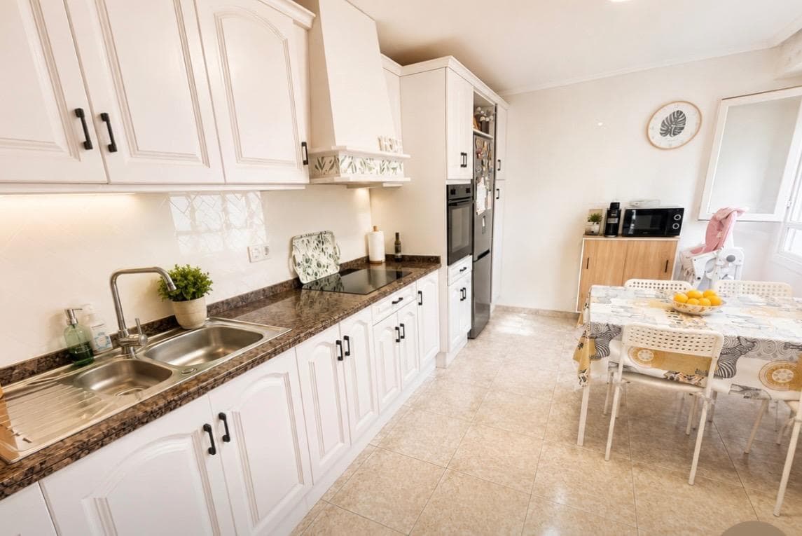 4 bed Middle Floor Apartment in San Fulgencio