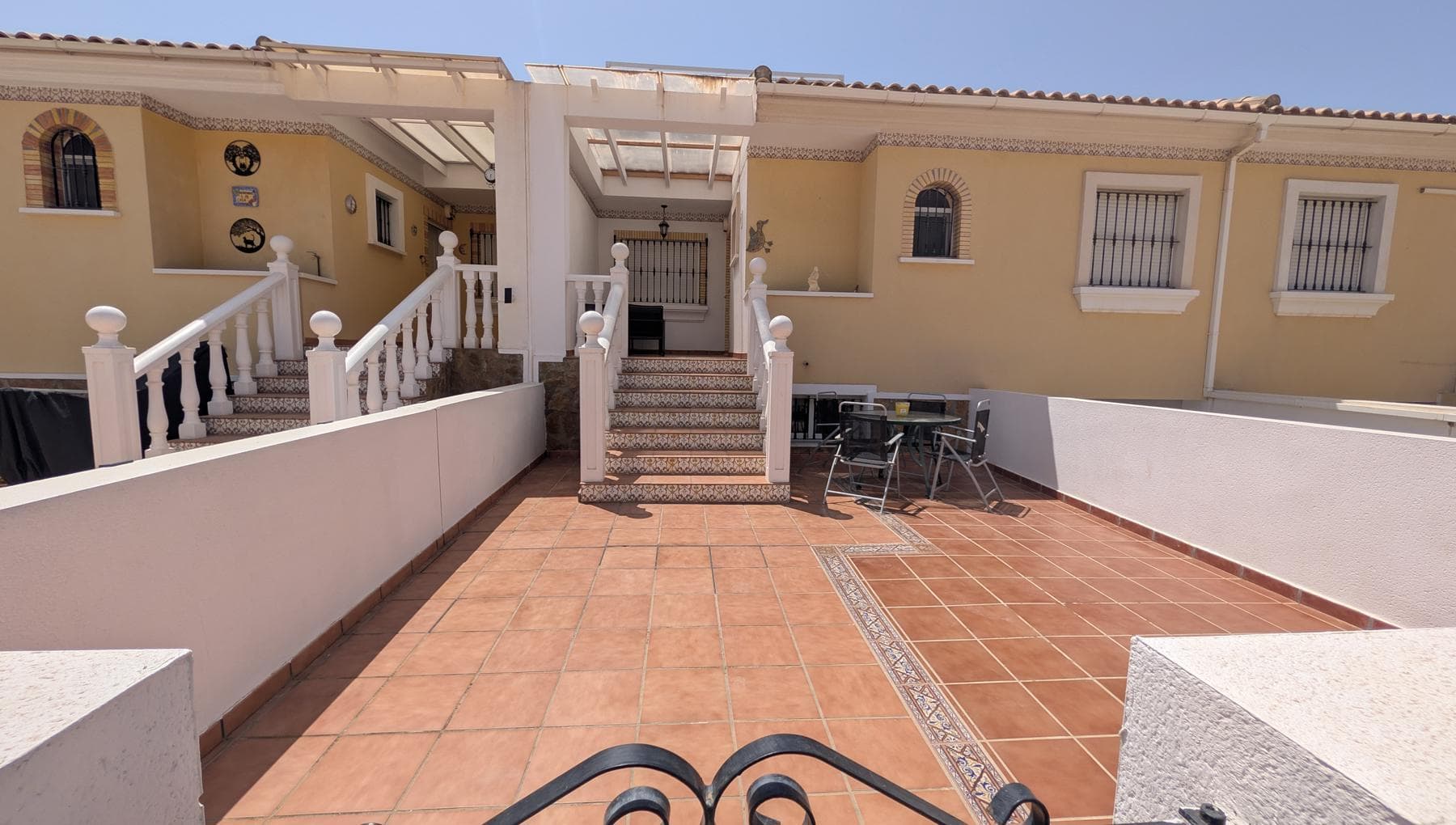 5 bed Detached Villa in Algorfa