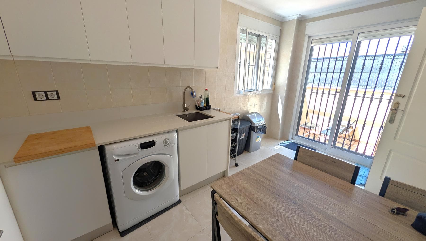 5 bed Detached Villa in Algorfa