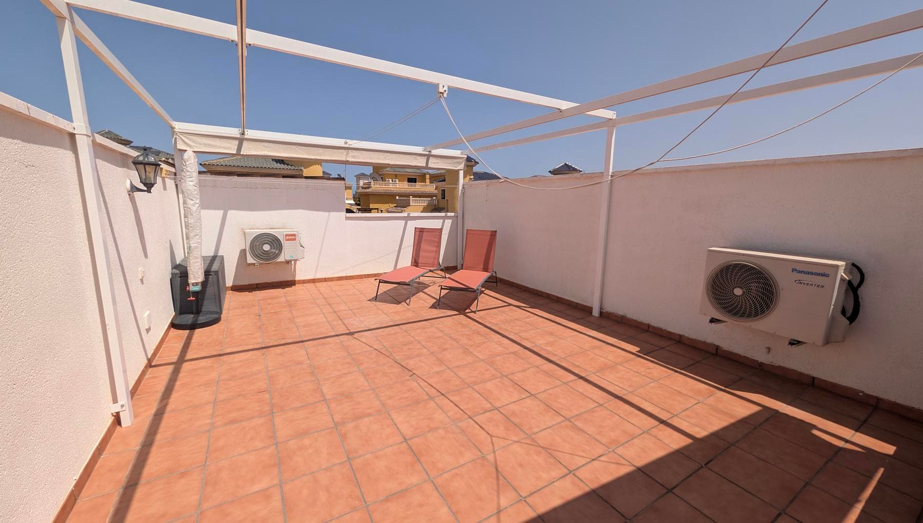 5 bed Detached Villa in Algorfa