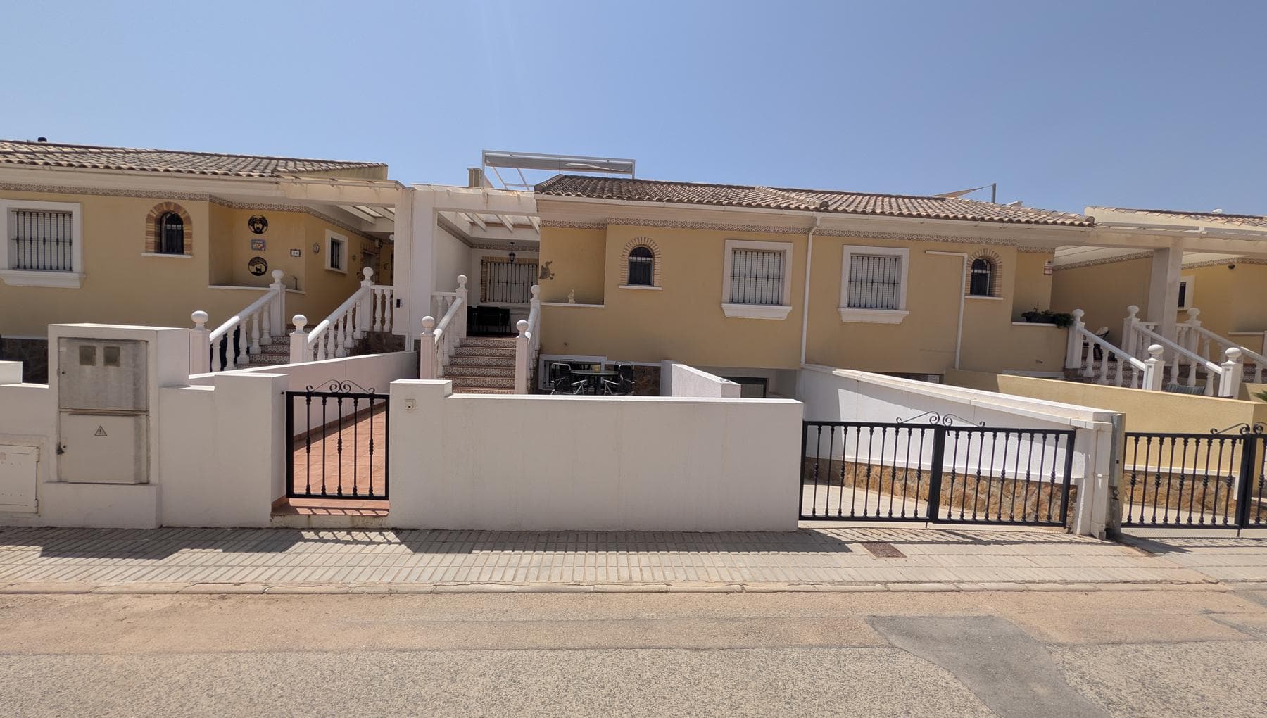 5 bed Detached Villa in Algorfa