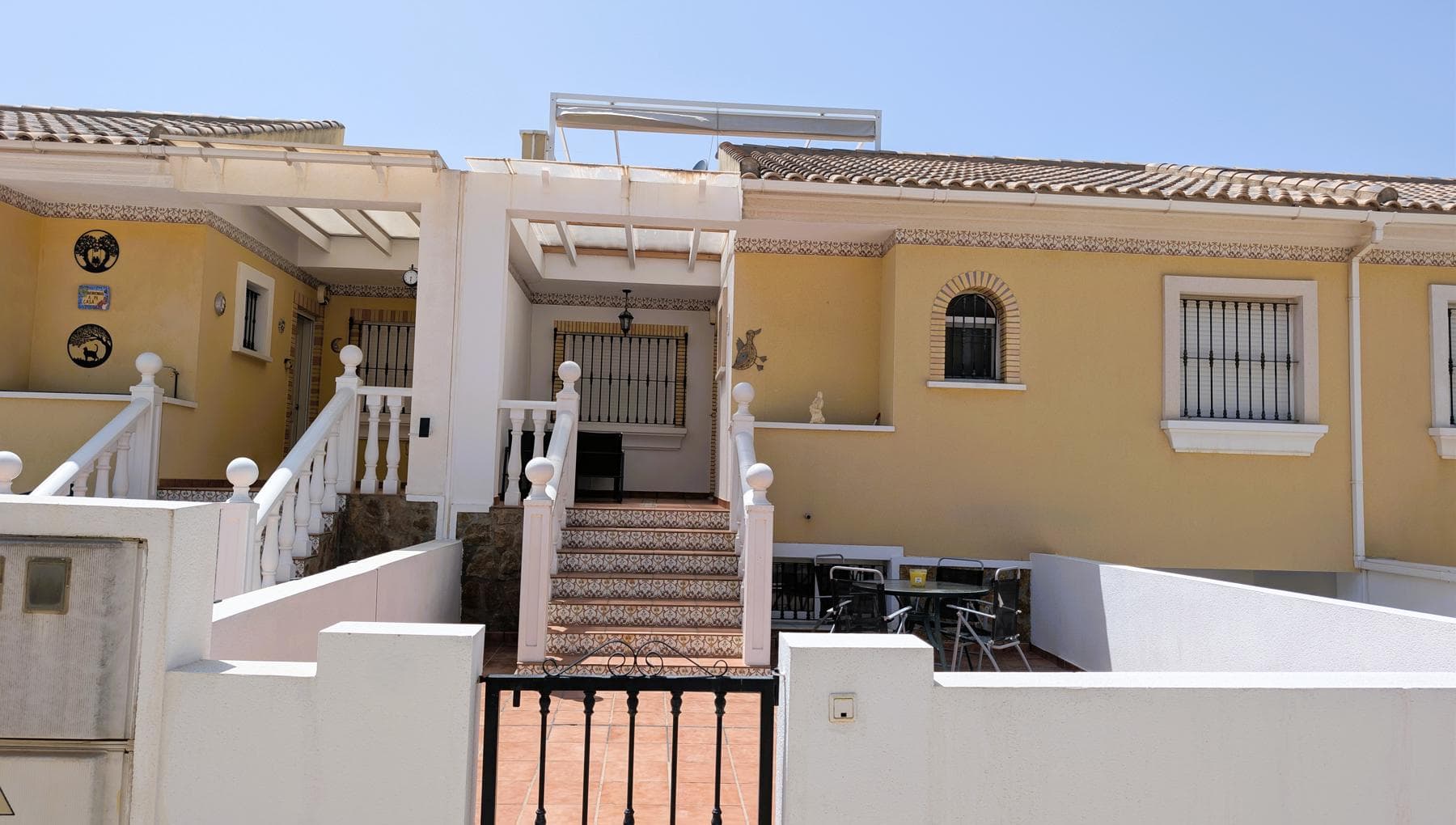 5 bed Detached Villa in Algorfa