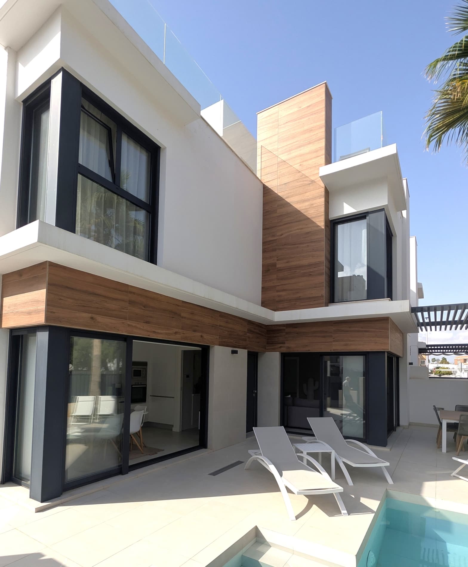 Vrijstaande Villa met 4 slaapkamers in Santiago de la Ribera
