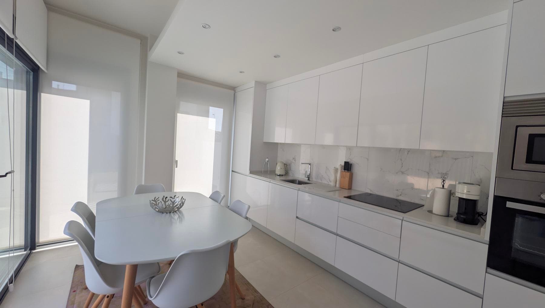 Vrijstaande Villa met 4 slaapkamers in Santiago de la Ribera