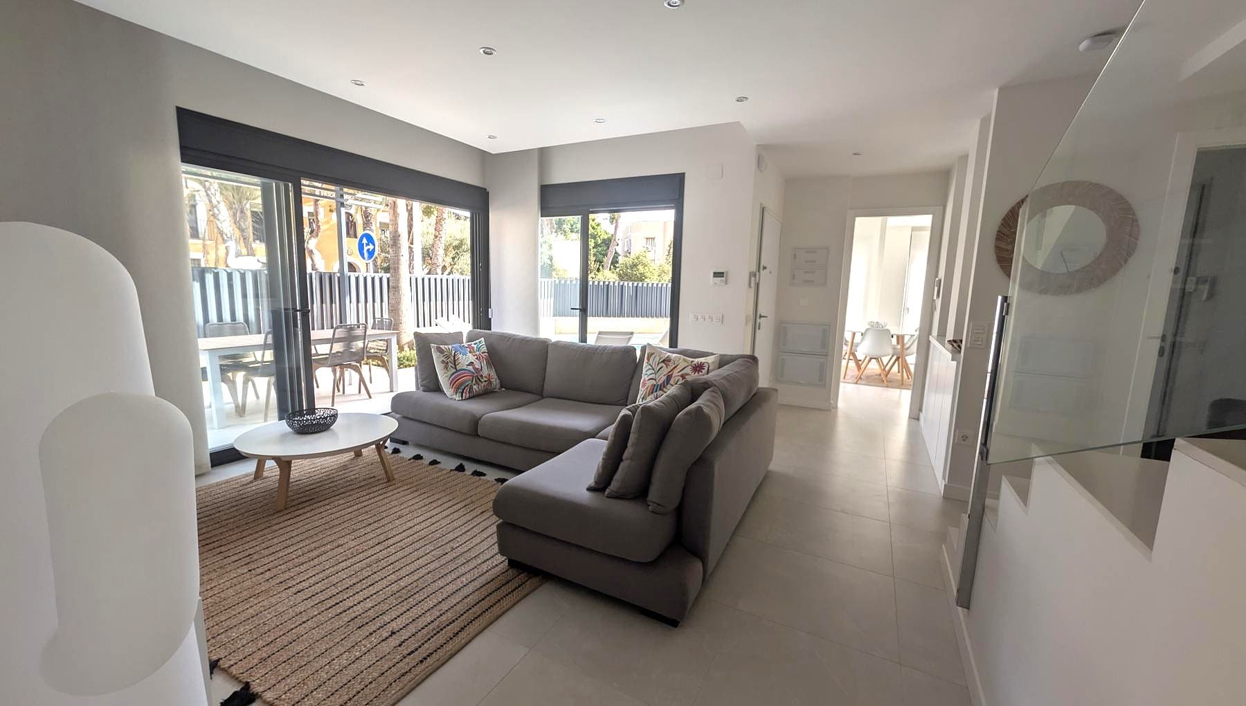 Vrijstaande Villa met 4 slaapkamers in Santiago de la Ribera