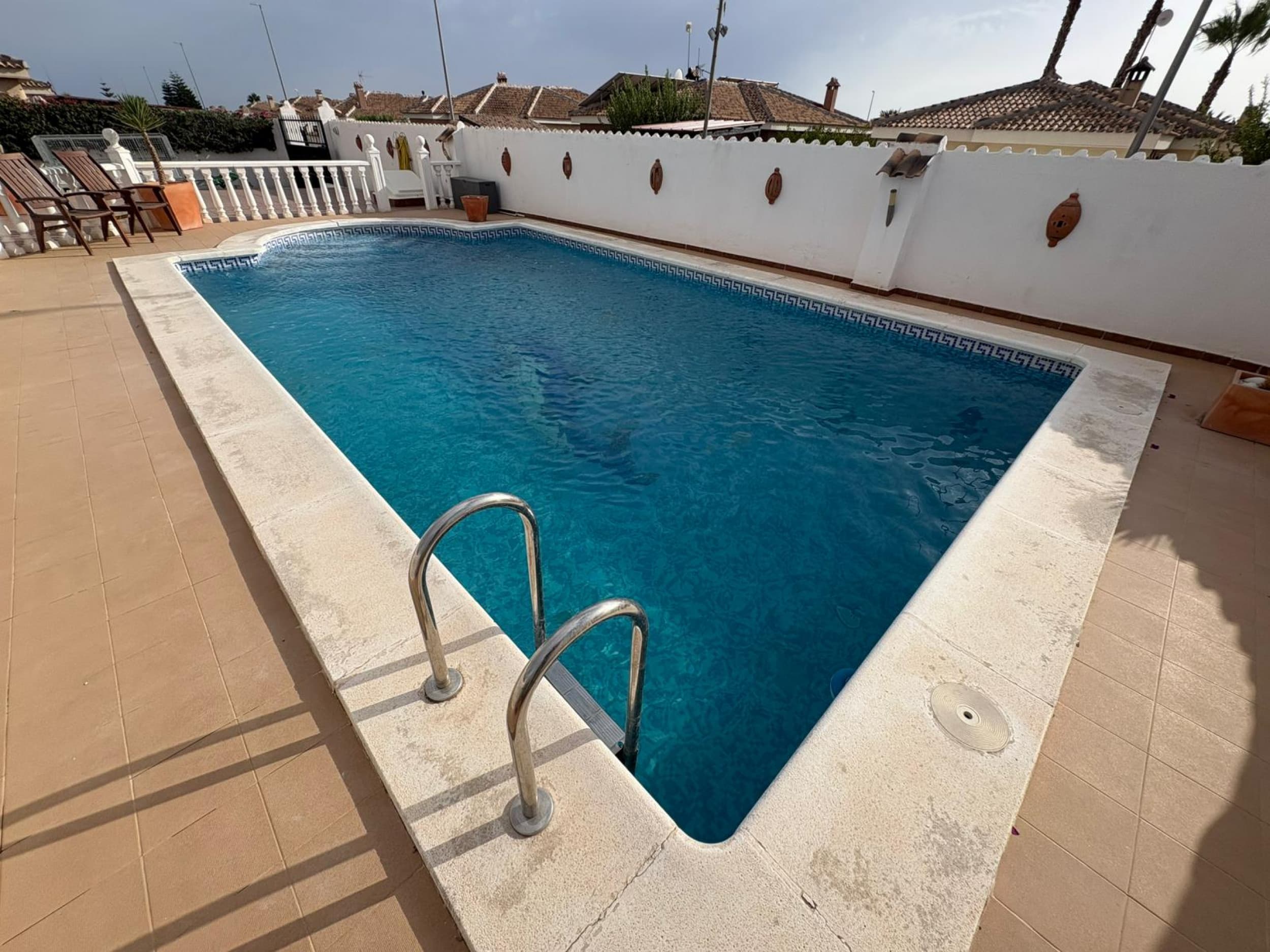 Villa - Chalet de 3 dormitorios en Gea y Truyols