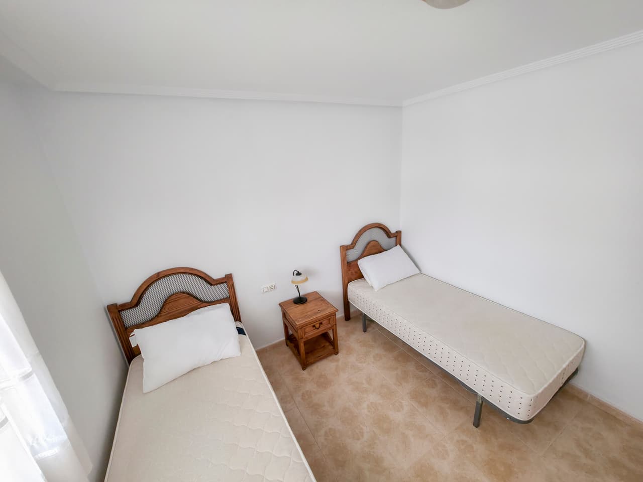 2 bed Middle Floor Apartment in Villamartin