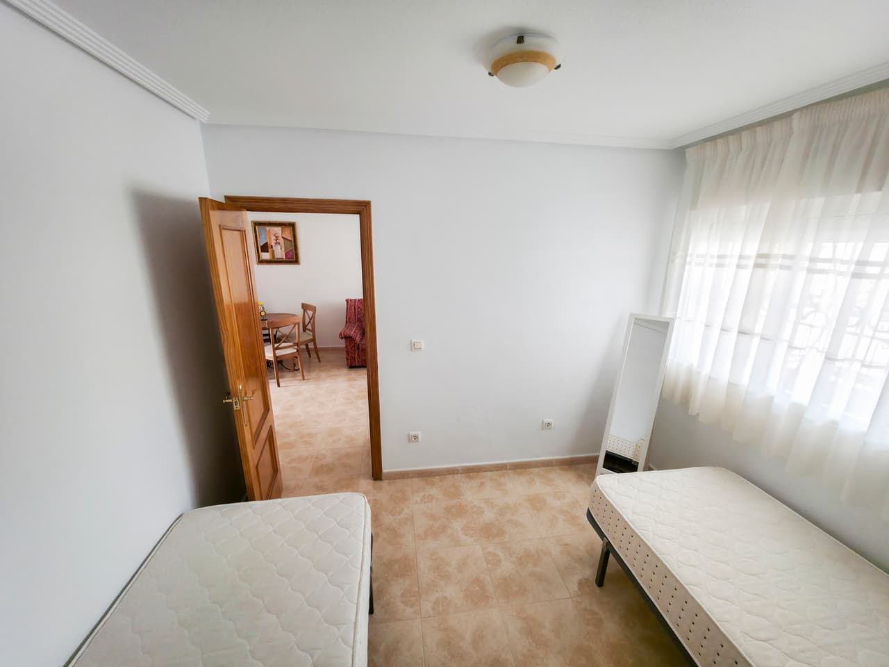 2 bed Middle Floor Apartment in Villamartin