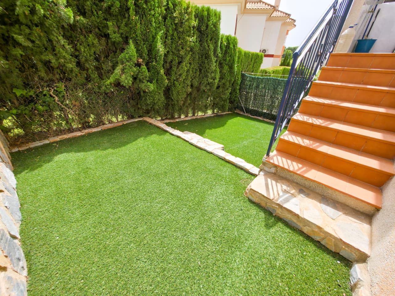 2 bed Middle Floor Apartment in Villamartin