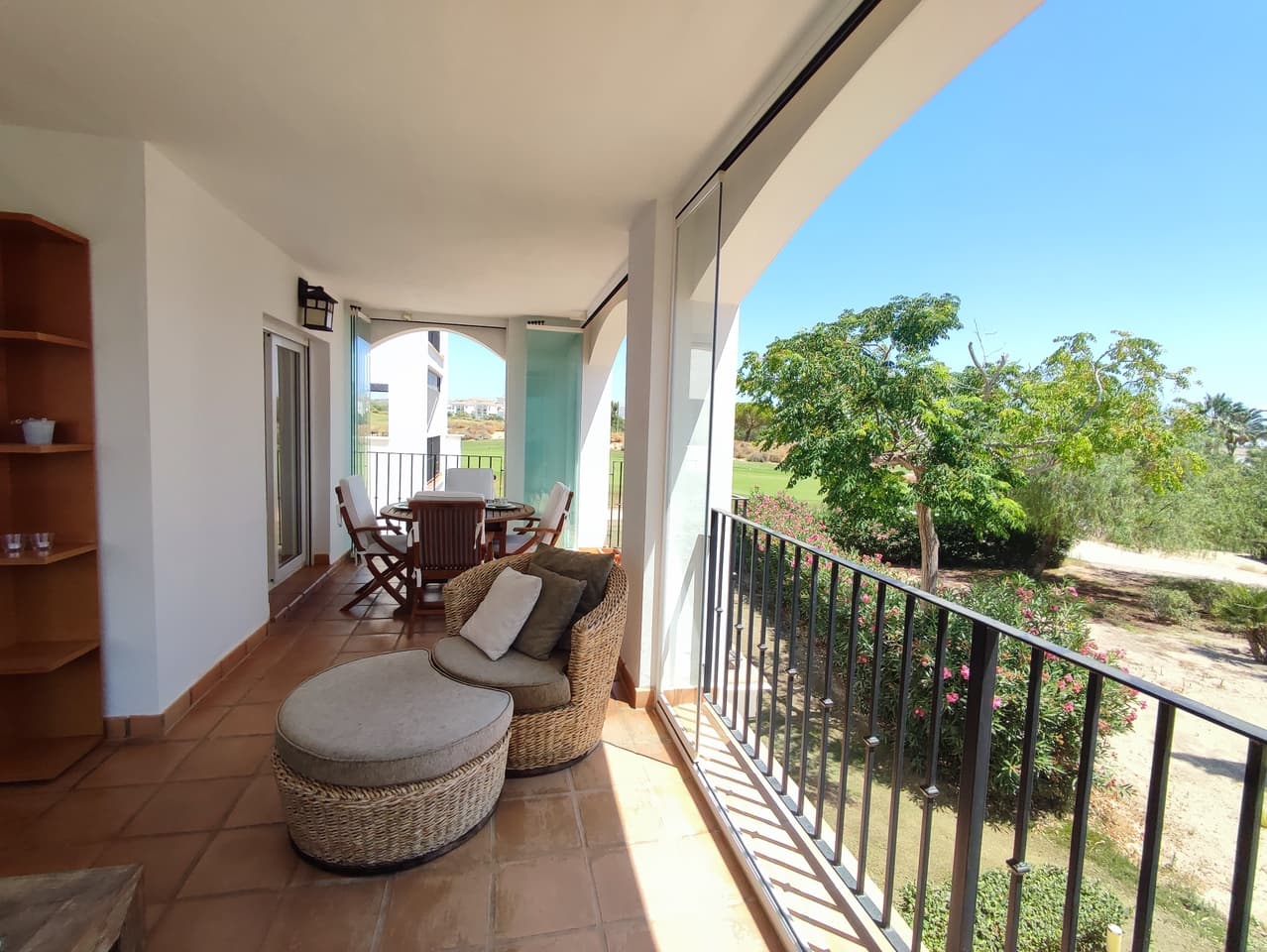Tussenverdieping Appartement met 2 slaapkamers in Hacienda Riquelme