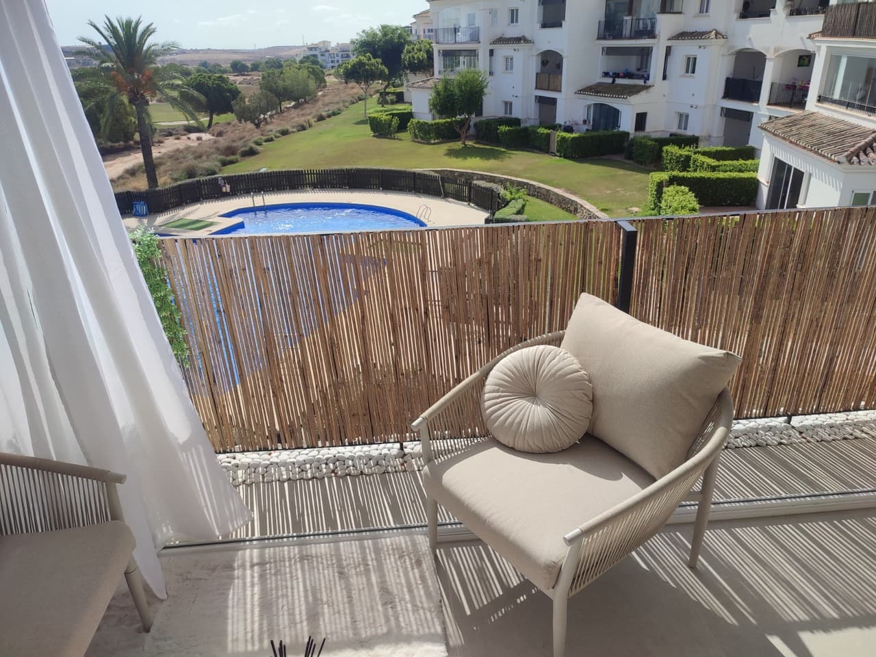 2 bed Middle Floor Apartment in Hacienda Riquelme
