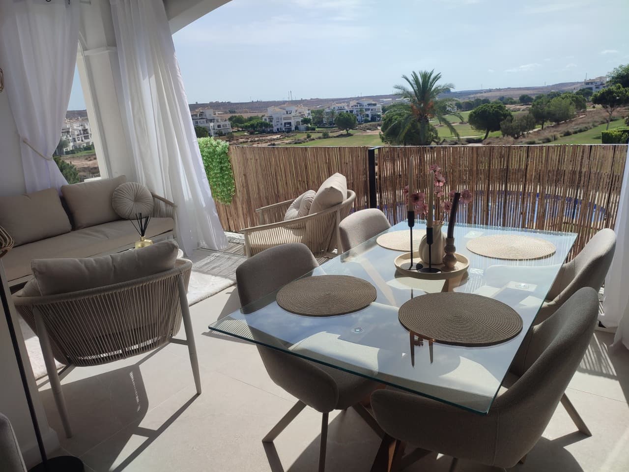 2 bed Middle Floor Apartment in Hacienda Riquelme