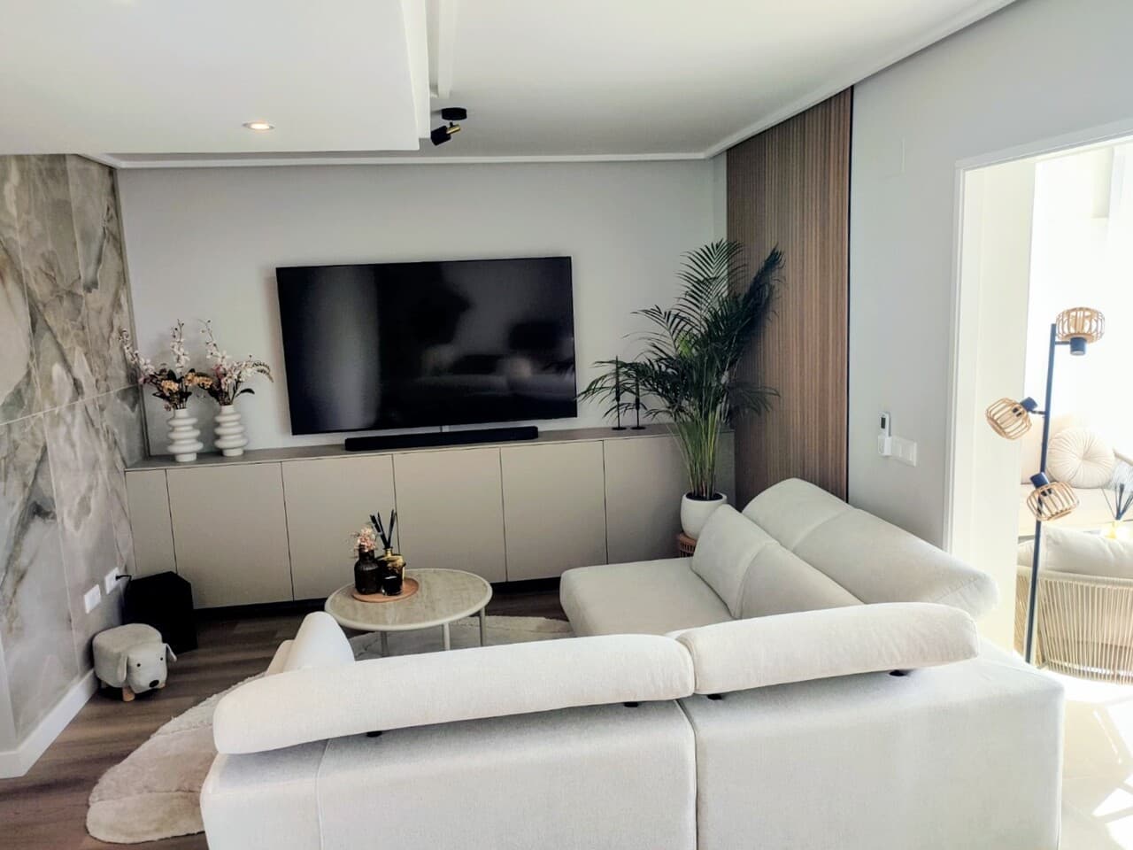 2 bed Middle Floor Apartment in Hacienda Riquelme