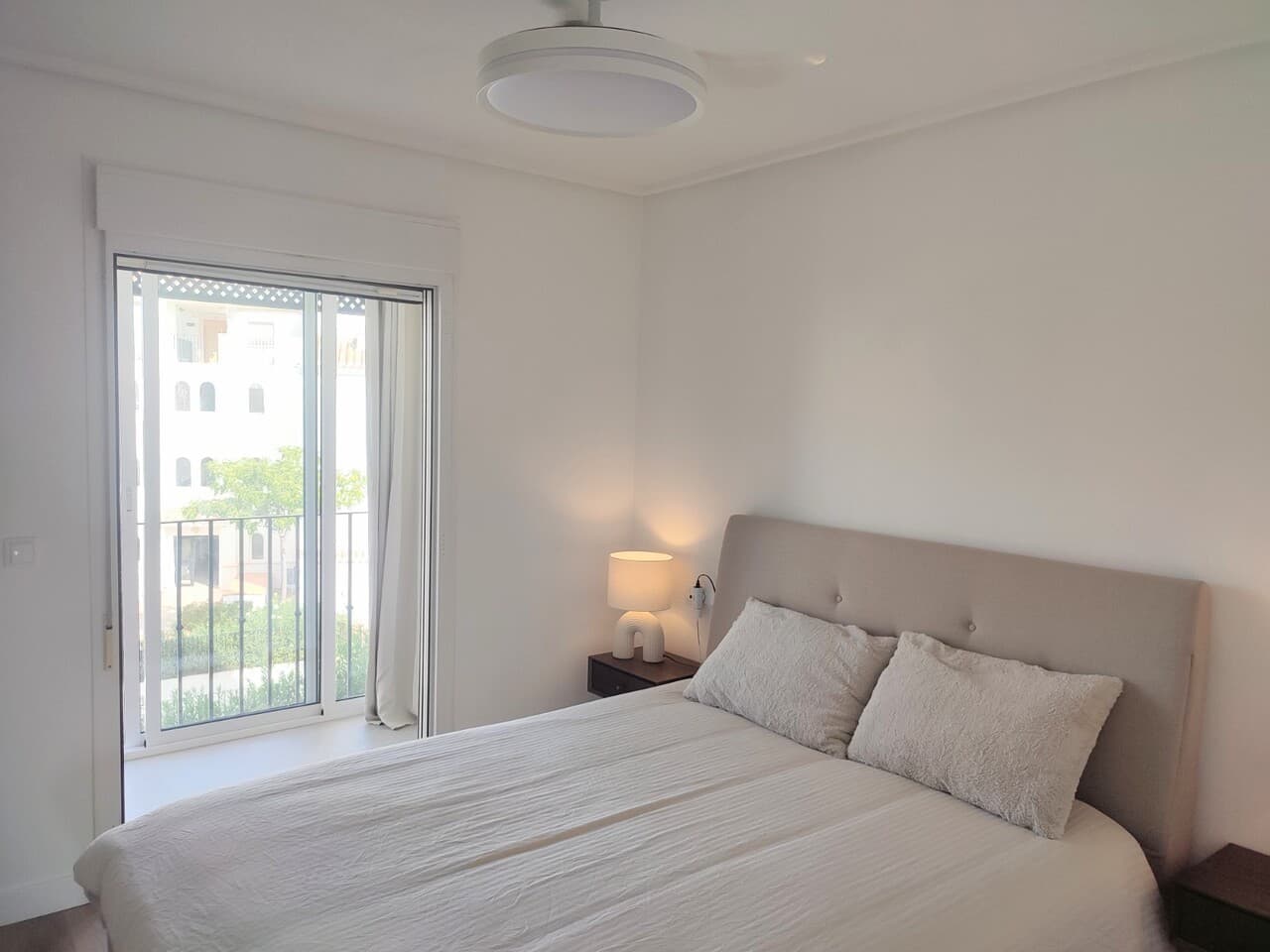 2 bed Middle Floor Apartment in Hacienda Riquelme