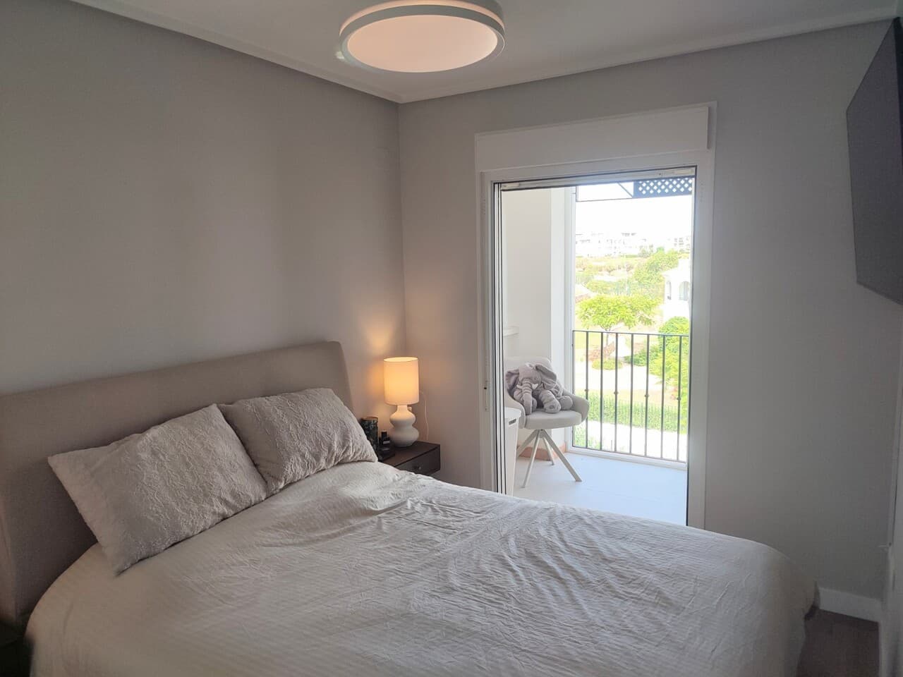 2 bed Middle Floor Apartment in Hacienda Riquelme