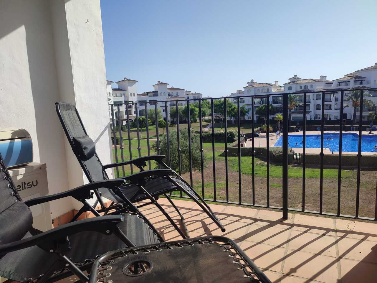 Tussenverdieping Appartement met 2 slaapkamers in Hacienda Riquelme