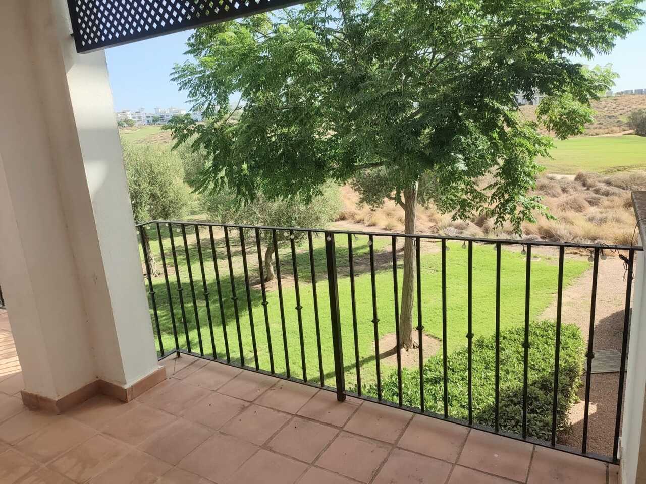Tussenverdieping Appartement met 2 slaapkamers in Hacienda Riquelme
