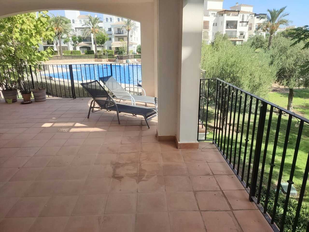 Tussenverdieping Appartement met 2 slaapkamers in Hacienda Riquelme