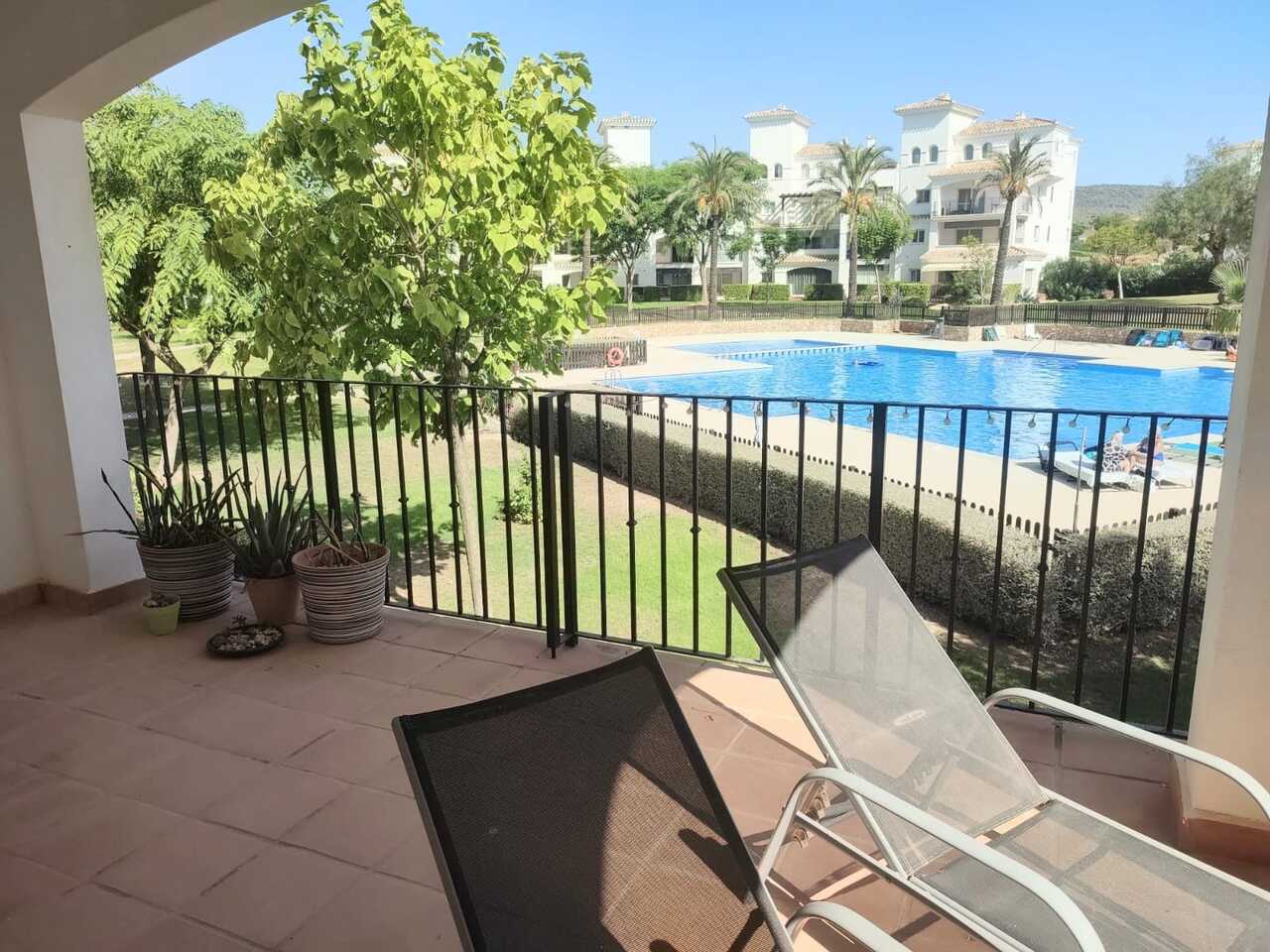 Tussenverdieping Appartement met 2 slaapkamers in Hacienda Riquelme
