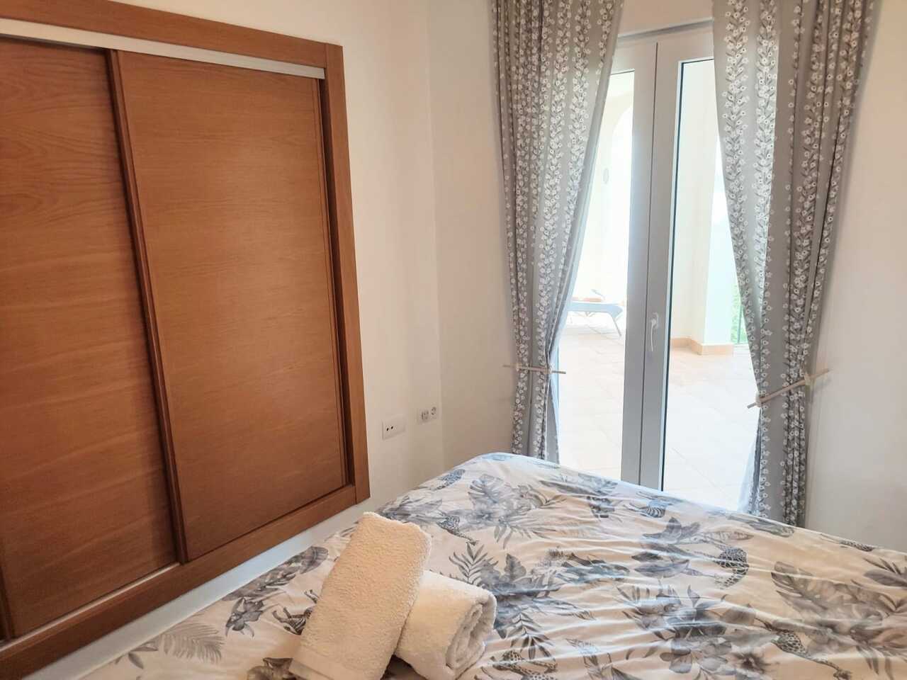 Tussenverdieping Appartement met 2 slaapkamers in Hacienda Riquelme