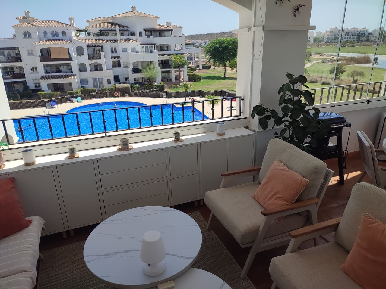 2 bed Middle Floor Apartment in Hacienda Riquelme