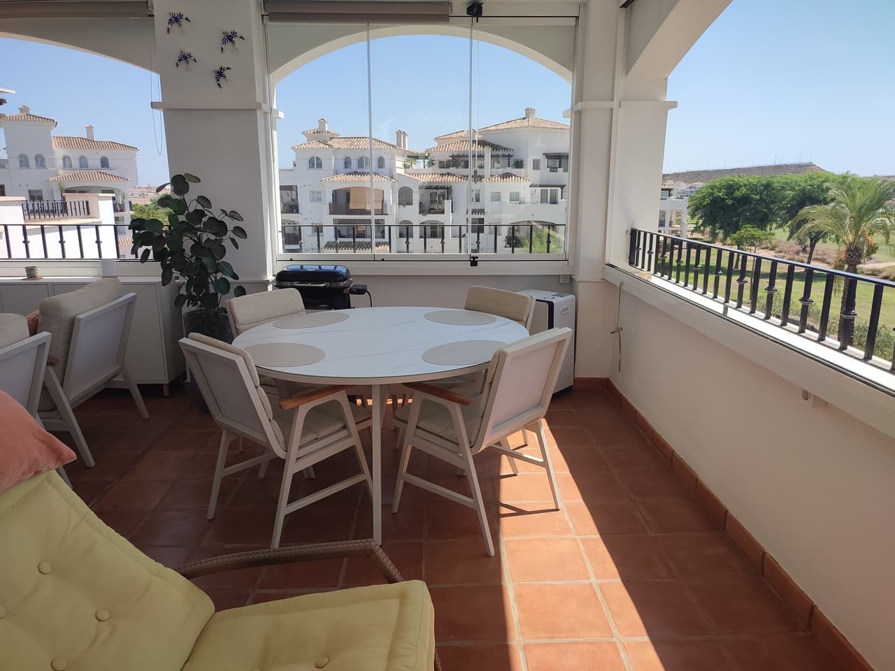 2 bed Middle Floor Apartment in Hacienda Riquelme