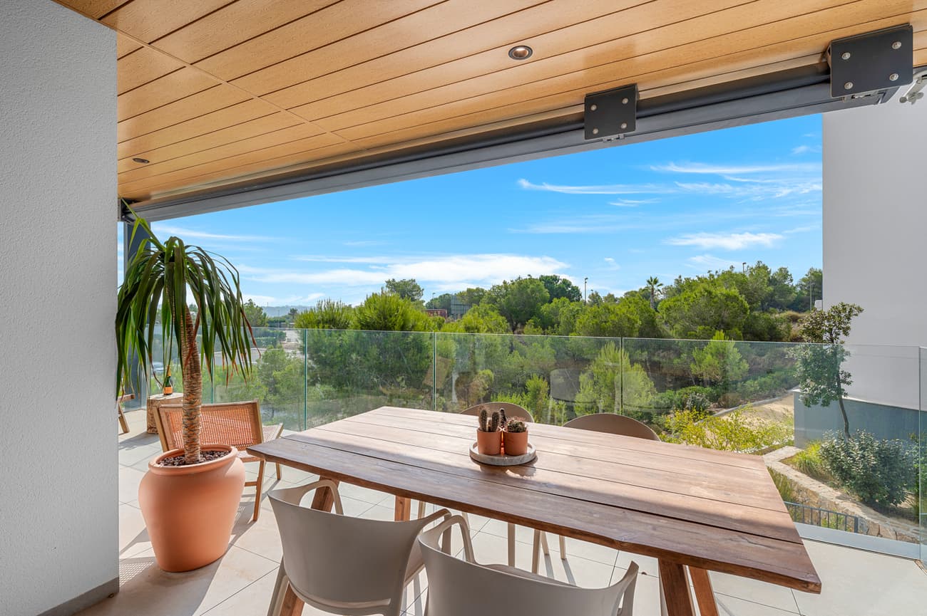 Apartamento Planta Media de 2 dormitorios en Orihuela Costa