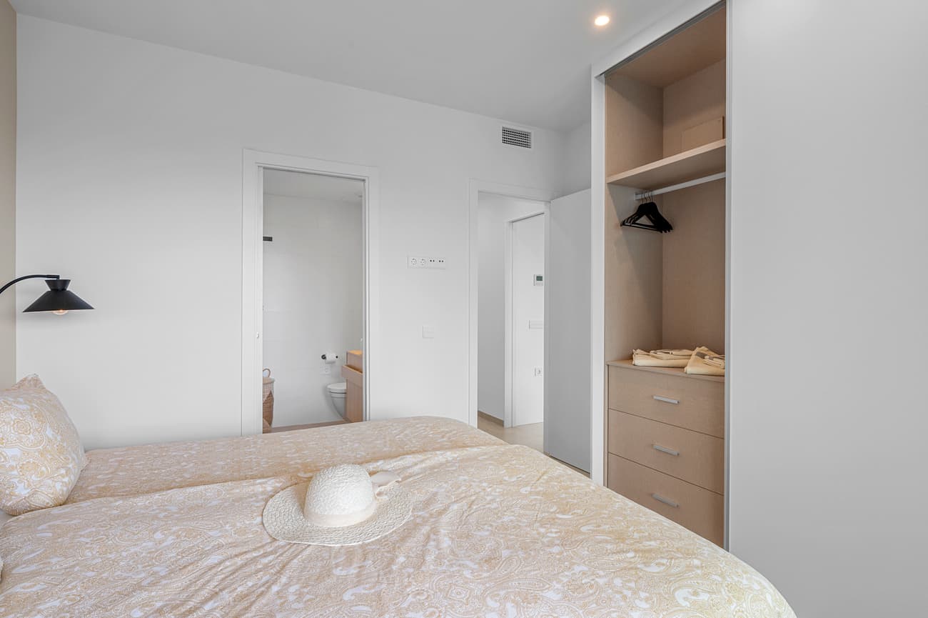 Apartamento Planta Media de 2 dormitorios en Orihuela Costa